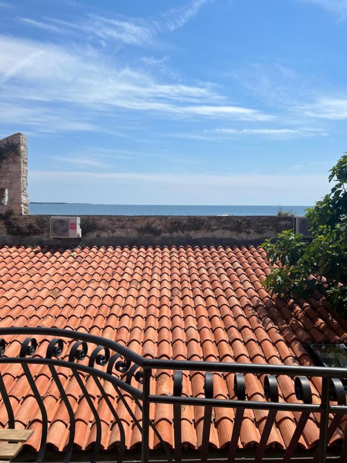 Guest House Torci 18 Novigrad Istria Eksteriør bilde